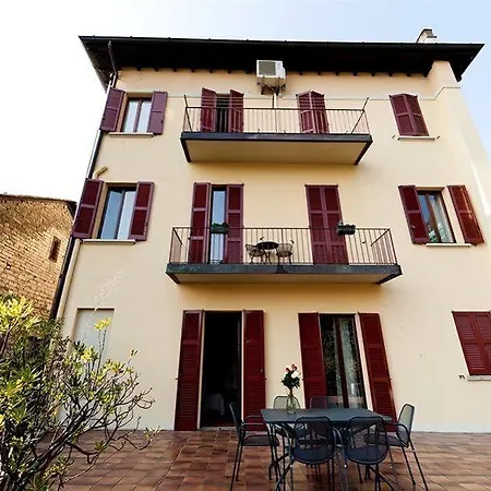 夸尔希诺酒店 3* 科莫