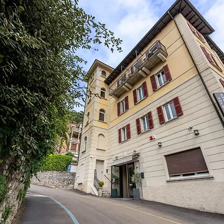 Hotell Quarcino 3*