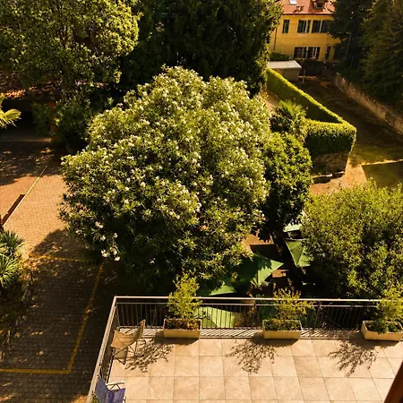 Quarcino Hotell Como