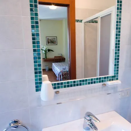 Quarcino Hotell