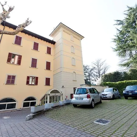 Quarcino 3*