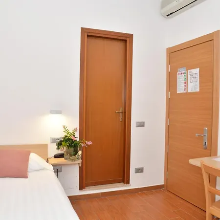 Hotell Quarcino 3*