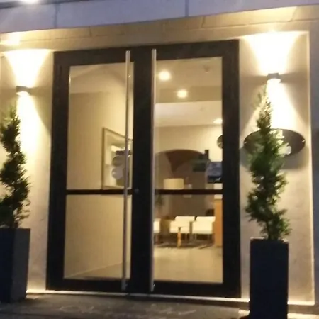 Hotell Quarcino Como