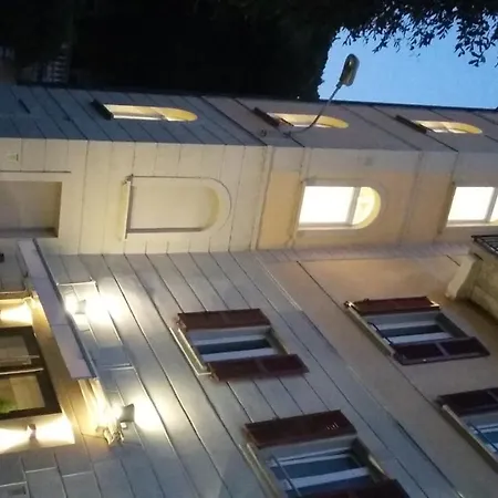 Hotell Quarcino Como