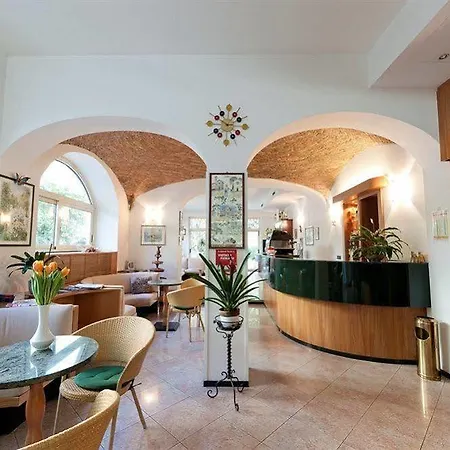 Hotell Quarcino