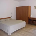 كوارتشينو فندق 3*