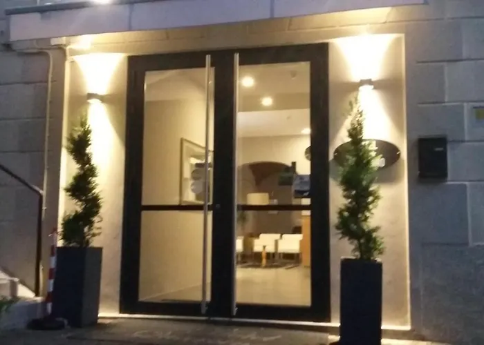 Hotell Quarcino Como