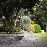 Quarcino Hotel