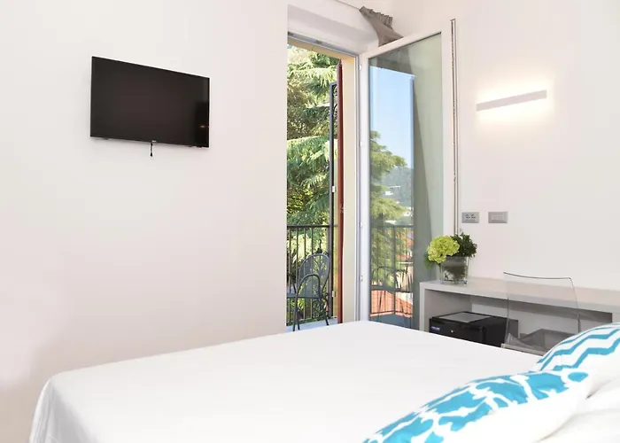 Quarcino Hotel